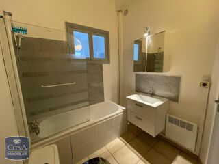  Appartement à louer 2 pièces 42 m²