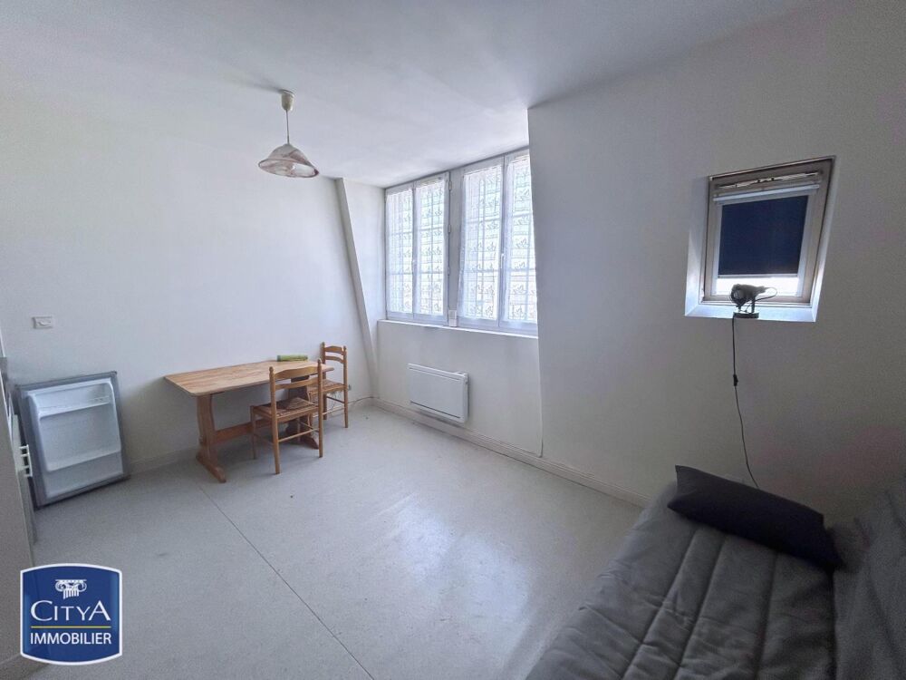 location Appartement - 1 pièce(s) - 22 m² Saint-Quentin (02100)