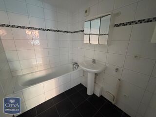  Appartement à louer 2 pièces 43 m²