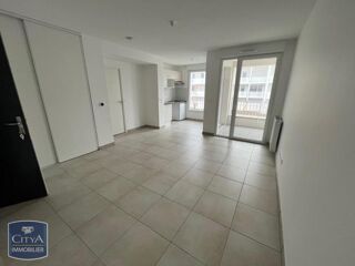  Appartement à louer 2 pièces 42 m²