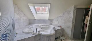  Appartement à louer 3 pièces 104 m²