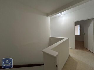  Appartement à louer 3 pièces 64 m²