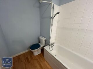  Appartement à louer 2 pièces 42 m²