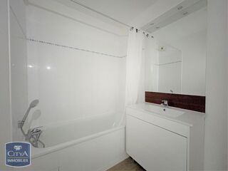  Appartement à louer 2 pièces 48 m²