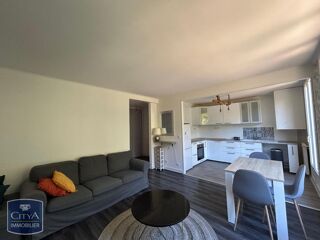  Appartement à louer 3 pièces 56 m²