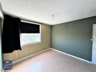  Appartement à louer 4 pièces 73 m²
