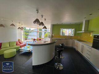  Maison à louer 4 pièces 140 m²