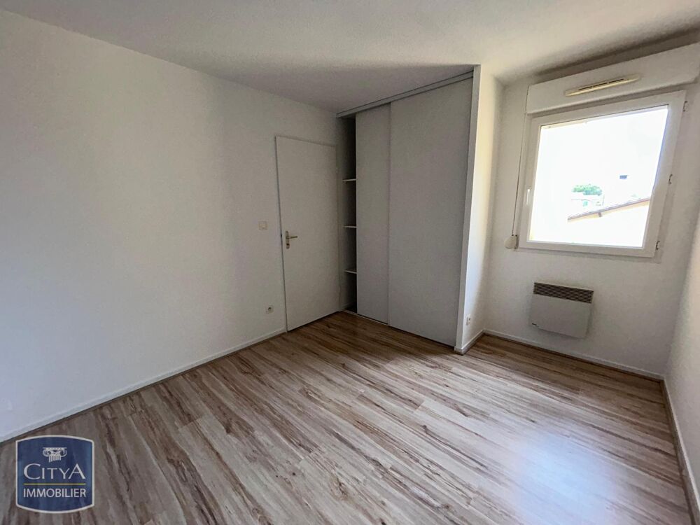 location Appartement - 2 pièce(s) - 46 m² Graulhet (81300)