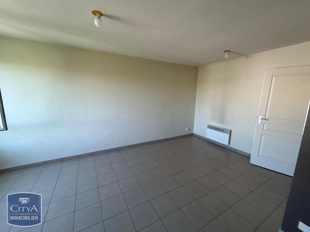 EXCLUSIVITE - STUDIO - PLACE DE PARKING - DERNIER ETAGE ....
