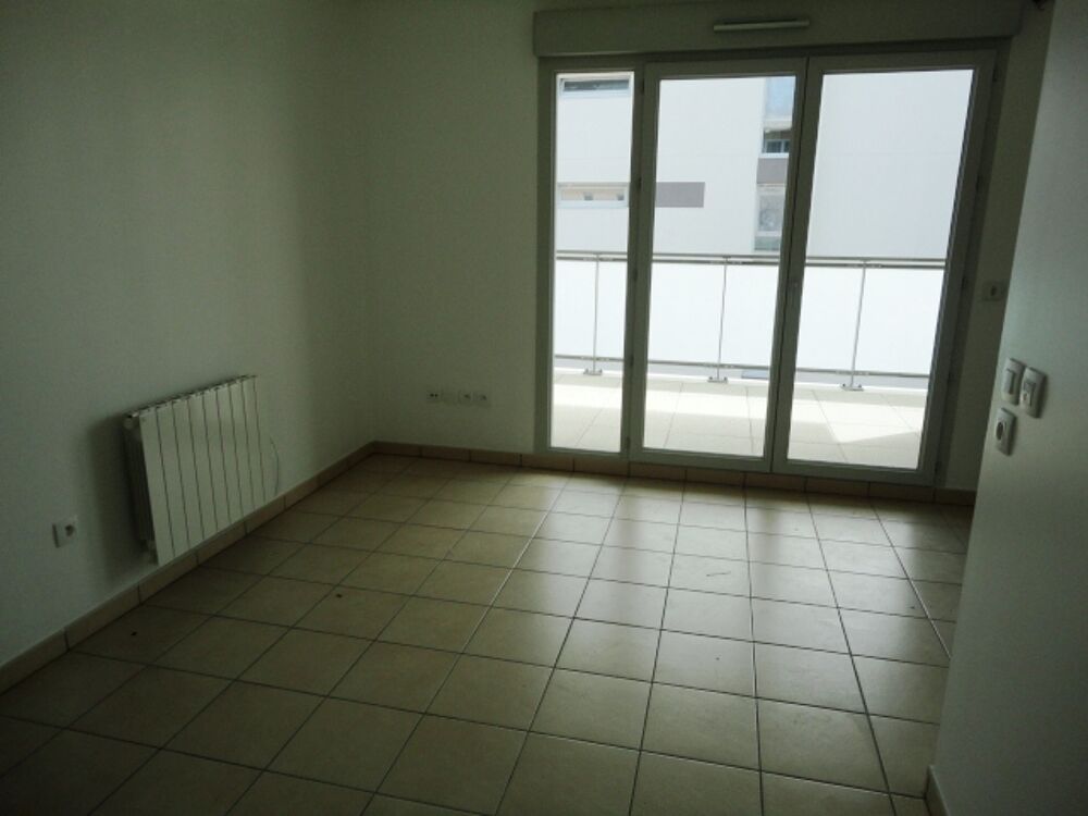 location Appartement - 2 pièce(s) - 37 m² Décines-Charpieu (69150)