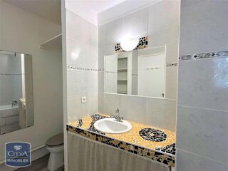  Appartement à louer 1 pièce 35 m²