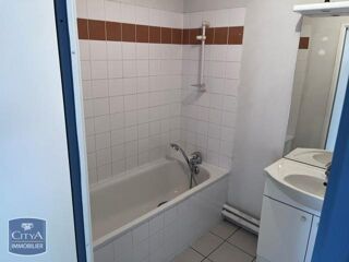  Appartement à louer 3 pièces 60 m²