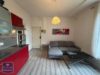  Appartement à louer 2 pièces 30 m²