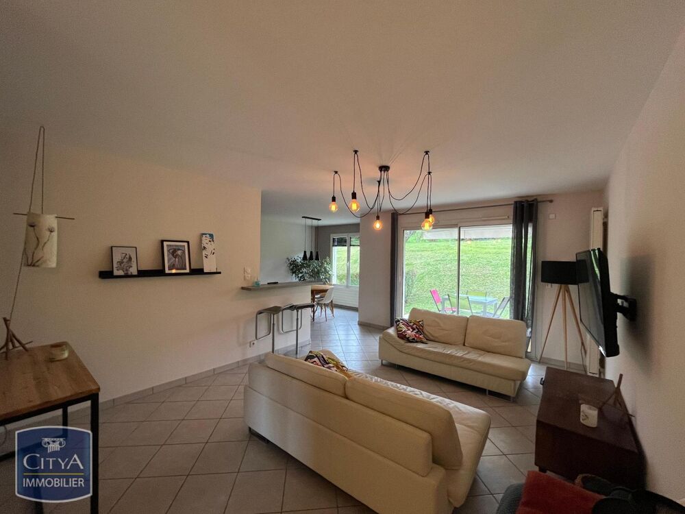 location Appartement - 4 pièce(s) - 90 m² Jacob-Bellecombette (73000)