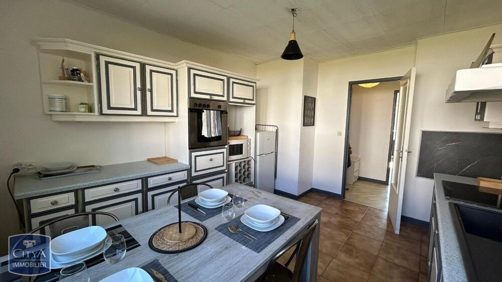À LOUER - Appartement F3 meublé avec garage Idéalement s....