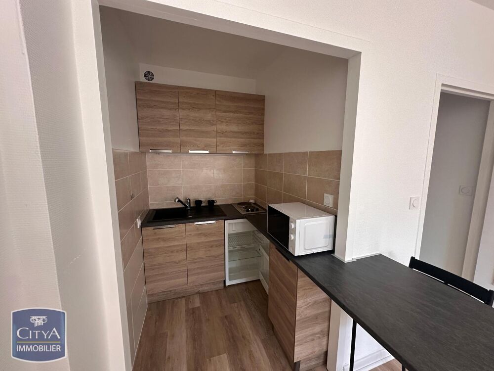 À LOUER - Charmant appartement T1 meublé à Saint-Étienne....