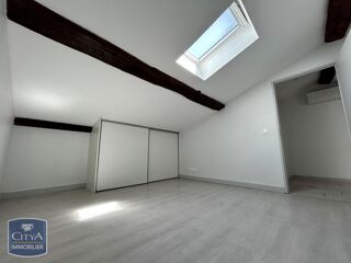  Appartement à louer 3 pièces 49 m²
