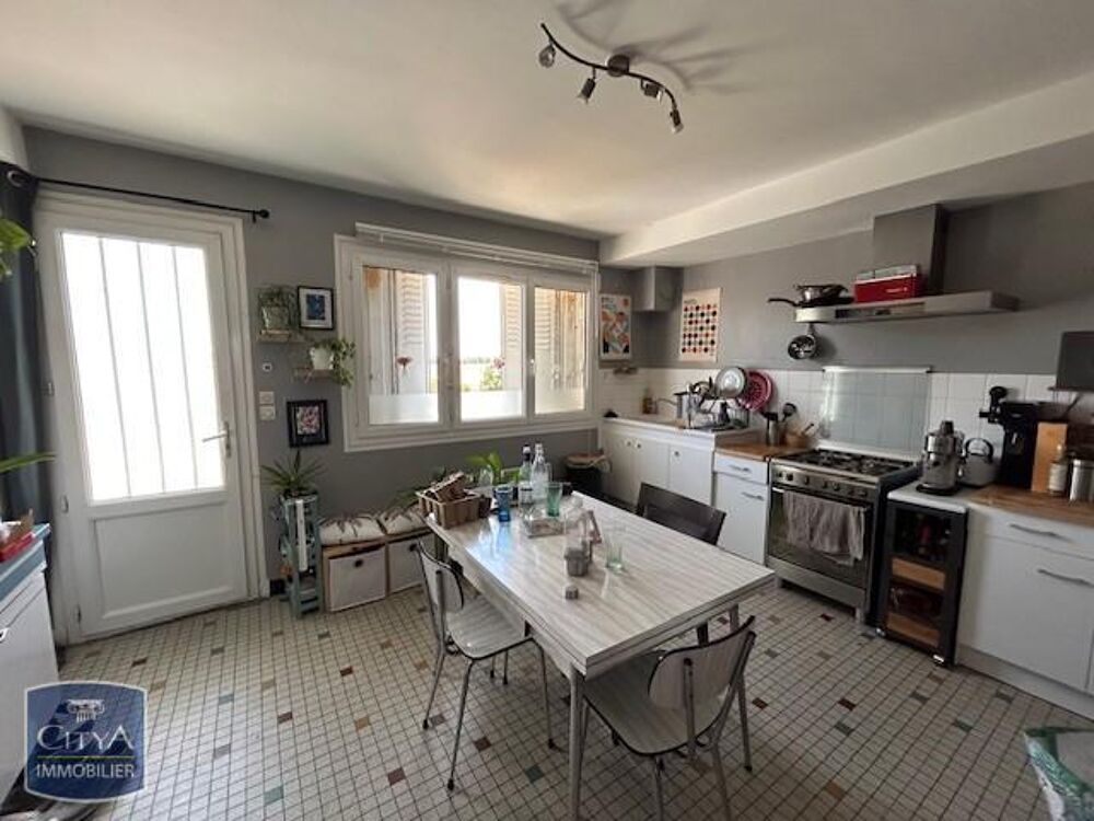 location Appartement - 4 pièce(s) - 71 m² Saint-Just-Luzac (17320)