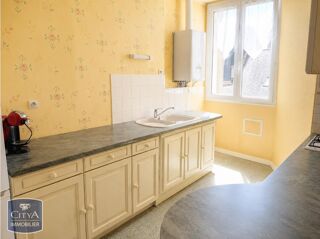  Appartement à louer 3 pièces 75 m²