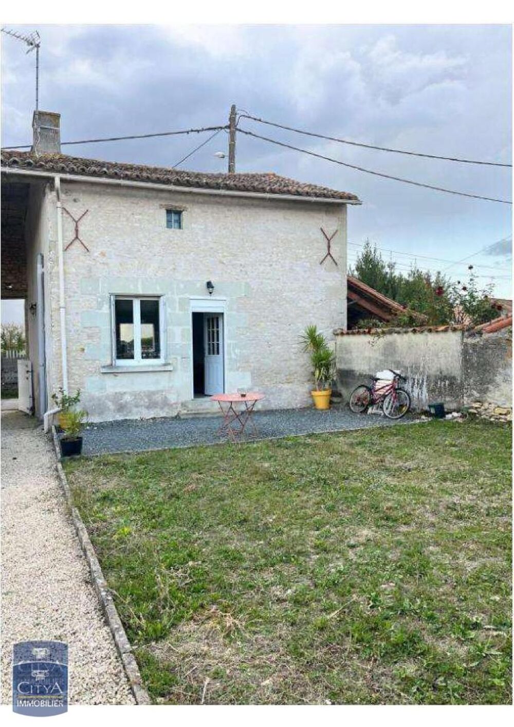 location Maison - 2 pièce(s) - 47 m² Chabournay (86380)