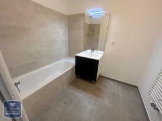  Appartement � louer 3 pi�ces 57 m�