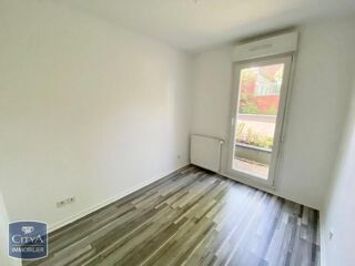  Appartement à louer 3 pièces 50 m²