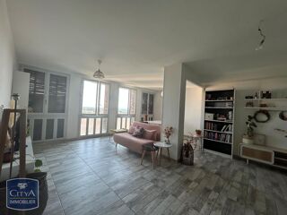  Appartement à louer 3 pièces 73 m²