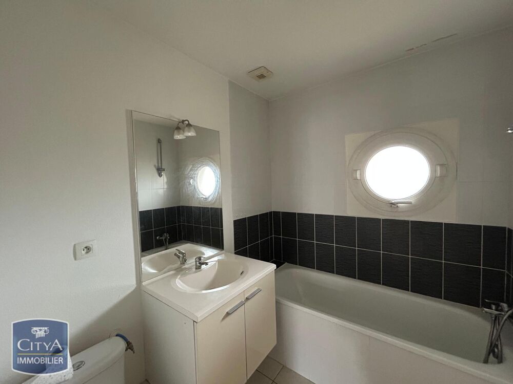location Maison - 3 pièce(s) - 68 m² Guidel (56520)