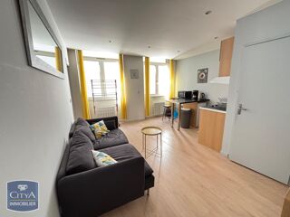  Appartement à louer 2 pièces 32 m²