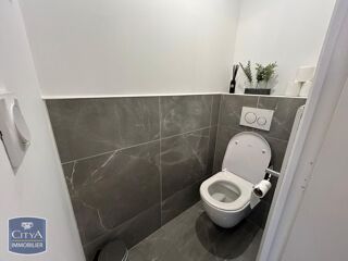  Appartement à louer 2 pièces 28 m²