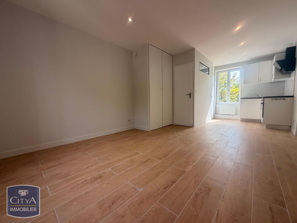 location Appartement - 1 pièce(s) - 25 m² Fontaines-sur-Saône (69270)