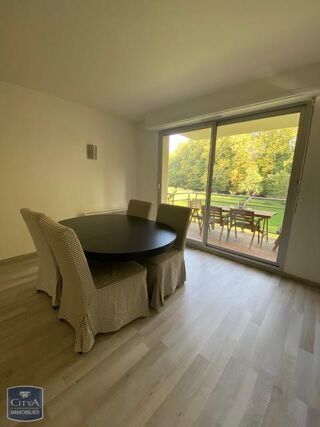  Appartement � louer 3 pi�ces 101 m�