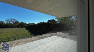  Appartement à louer 4 pièces 86 m²