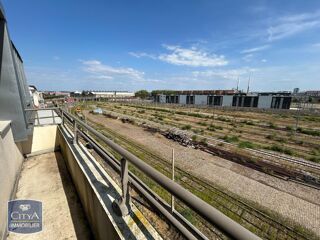  Appartement à louer 2 pièces 46 m²