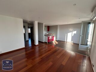  Appartement à louer 3 pièces 61 m²