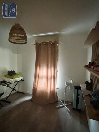  Appartement à louer 3 pièces 60 m²