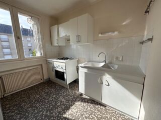  Appartement à louer 3 pièces 55 m²