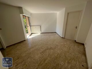  Appartement à louer 1 pièce 27 m²