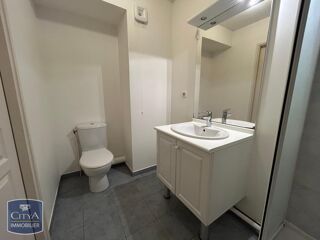  Appartement à louer 1 pièce 33 m²