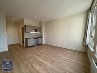  Appartement à louer 1 pièce 28 m²