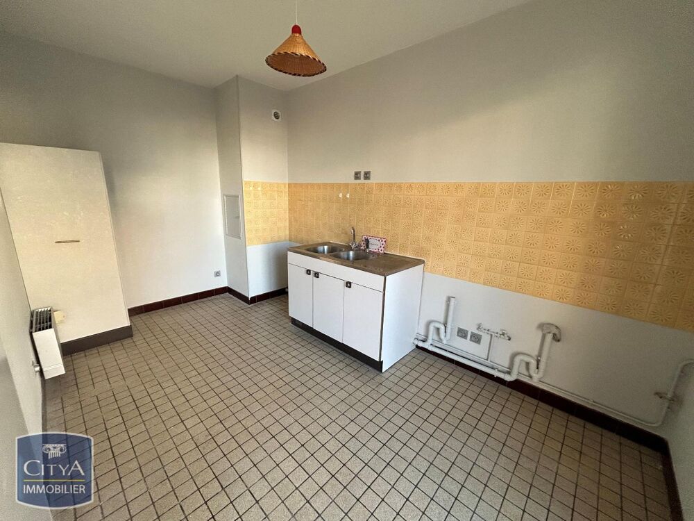 location Appartement - 1 pièce(s) - 49 m² Bourges (18000)