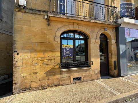 EXCLUSIVITÉ - LOCAL COMMERCIAL PLACE DE LA MADELEINE.... 550 24100 Bergerac