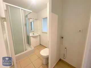  Appartement à louer 2 pièces 39 m²