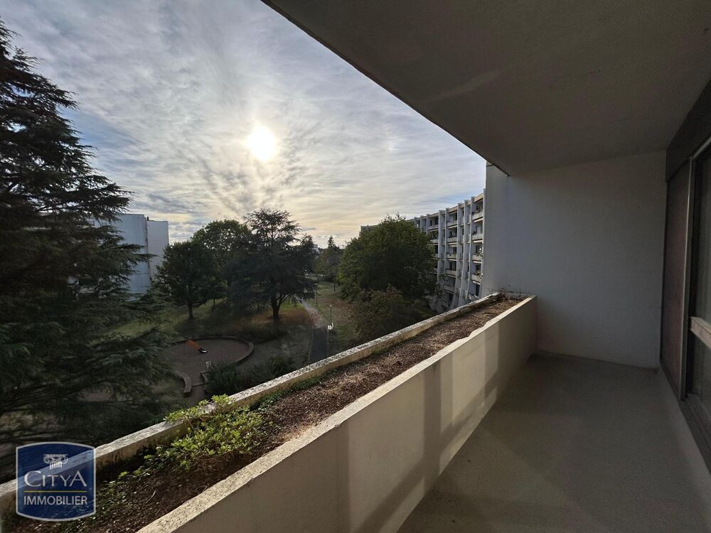 location Appartement - 4 pièce(s) - 87 m² La Chaussée-Saint-Victor (41260)