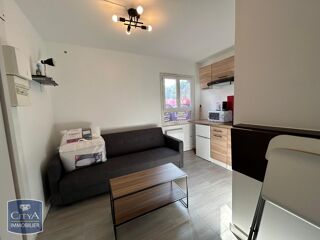  Appartement à louer 1 pièce 14 m²