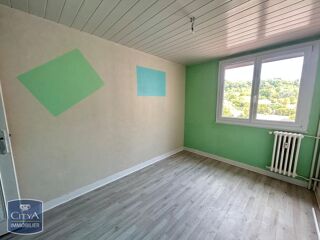  Appartement à louer 4 pièces 68 m²