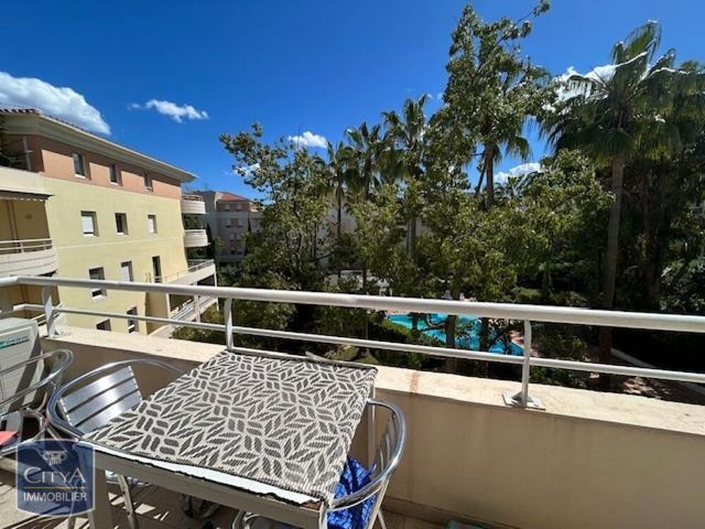 location Appartement - 2 pièce(s) - 42 m² Cannes La Bocca (06150)