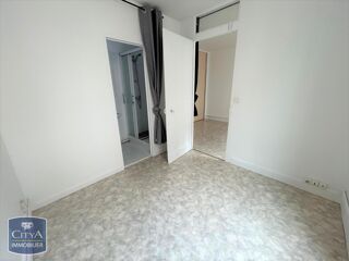  Appartement à louer 2 pièces 38 m²