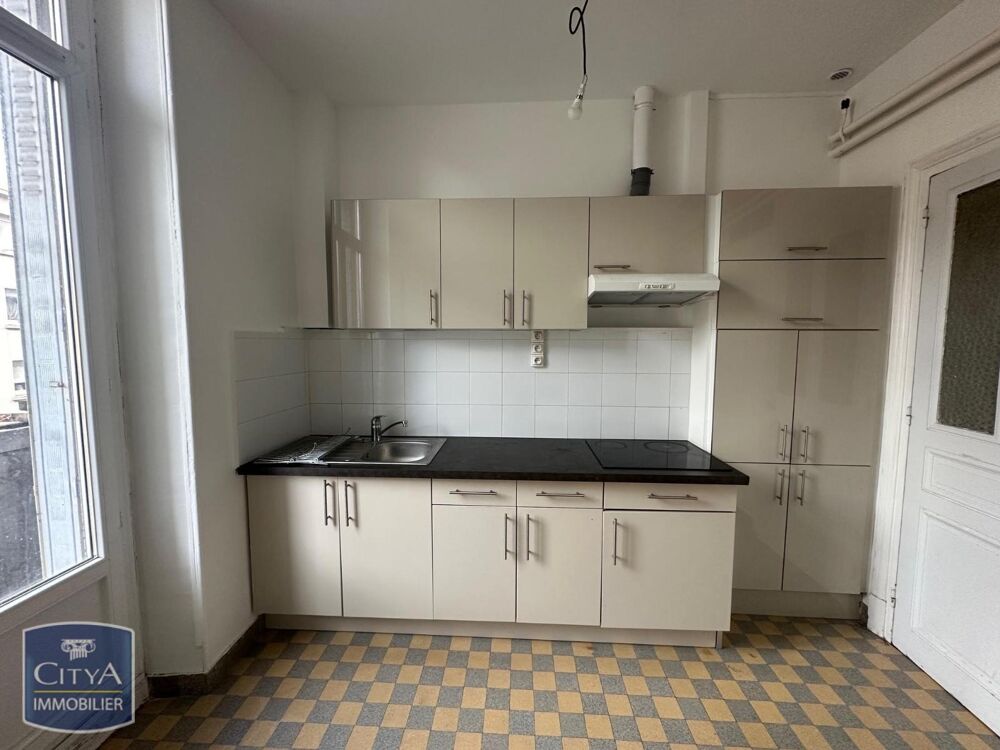 À LOUER : Appartement T3 situé 28 rue Emile Gueymard à G....