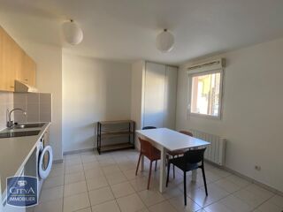  Appartement à louer 1 pièce 25 m²